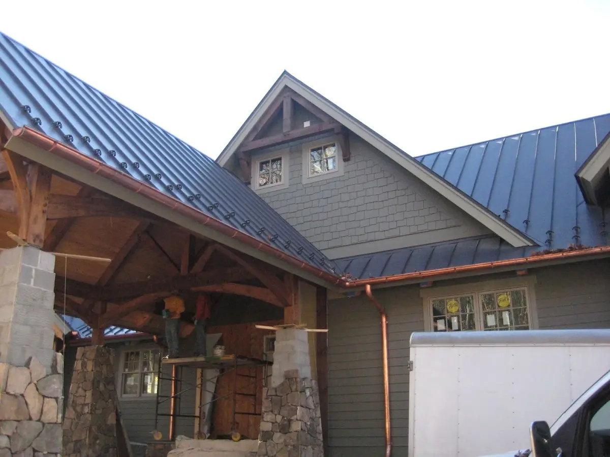 Craftsman Roofing team delivering quality roofing work in Moorefield